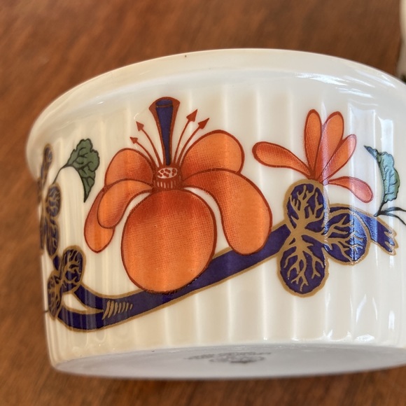 Royal Worcester Ramekins - Picture 2 of 4